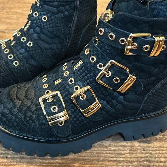 Jeffrey Campbell size 7 recessed lug sole boot - Picture 5 of 8